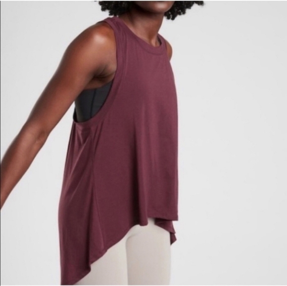 Athleta Tops - Athleta Women's Maroon Essence Relaxed High Low Tank Small